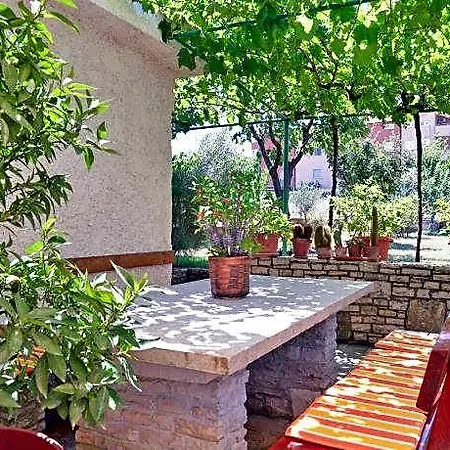 Hotel 1174 Pula